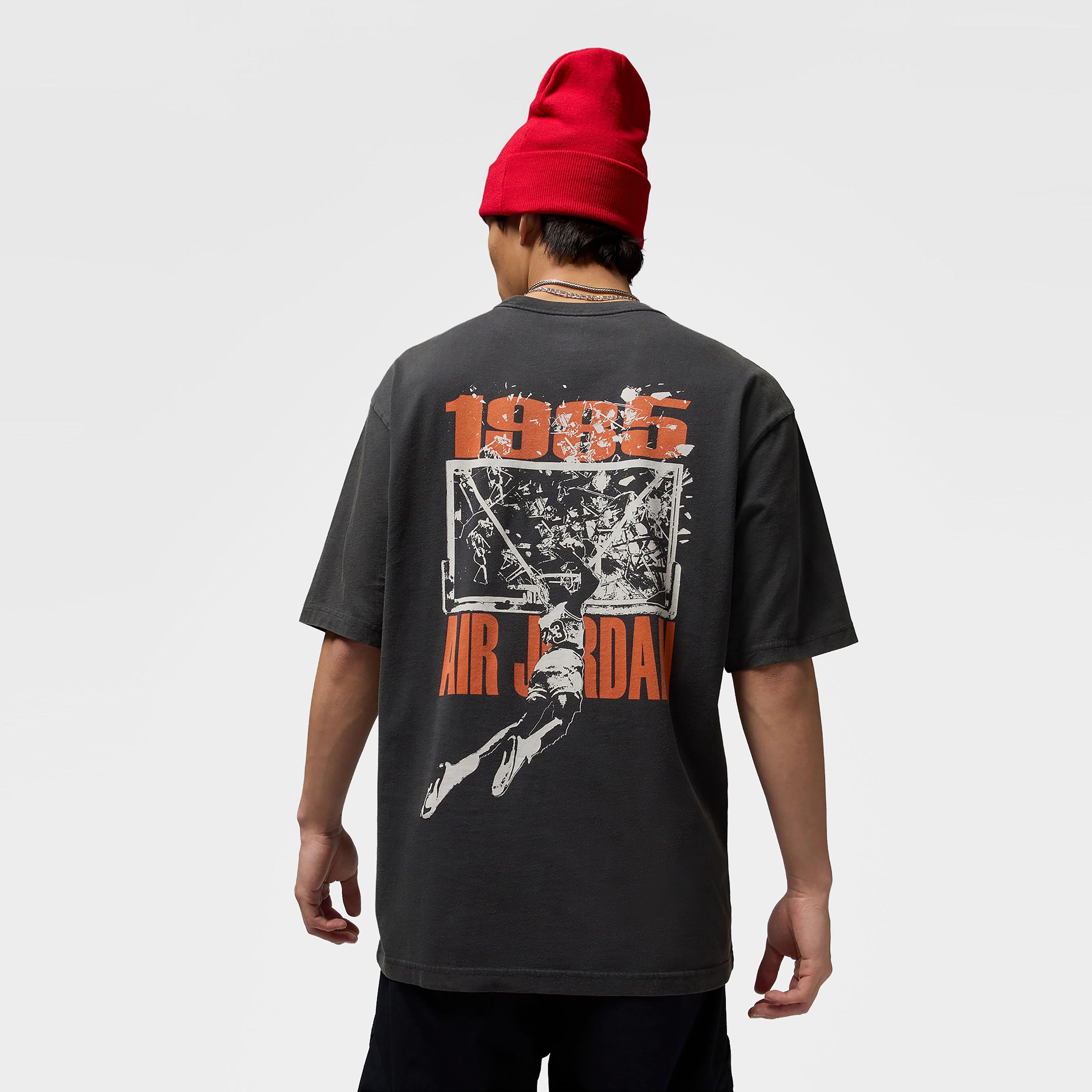 Graphic T-shirt
