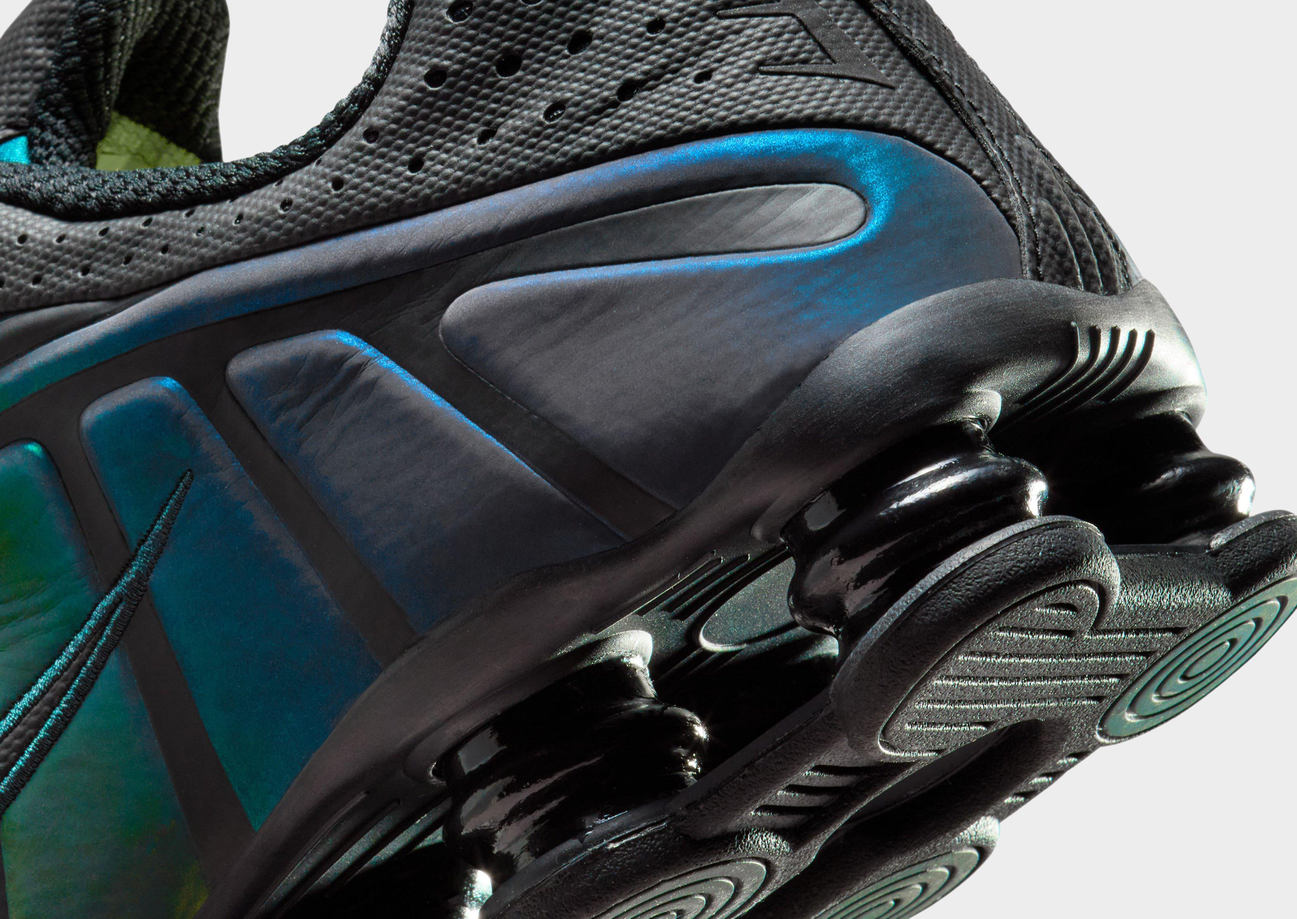 Black Nike Shox R4 SE - JD Sports Singapore