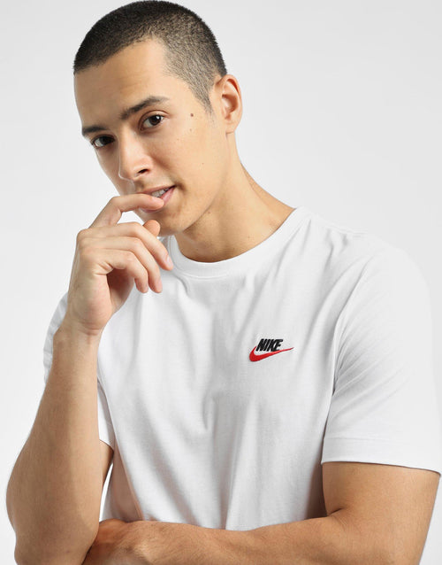 Sportswear Club T-Shirt