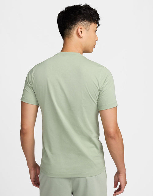 Sportswear Club T-Shirt