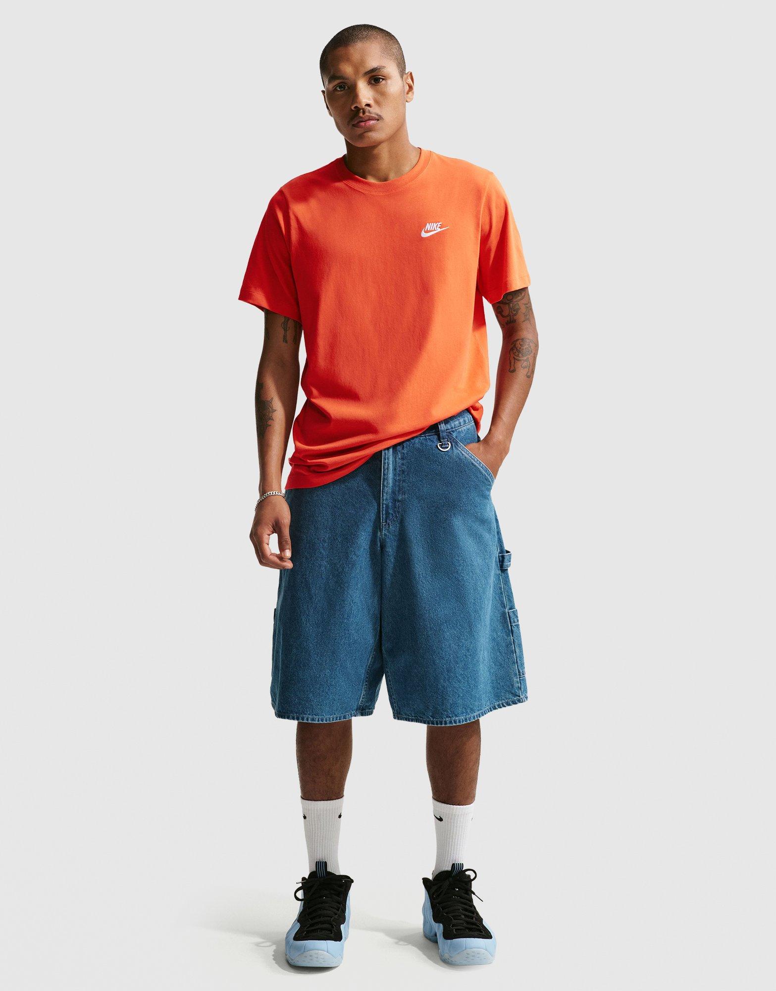 Sportswear Club T-Shirt