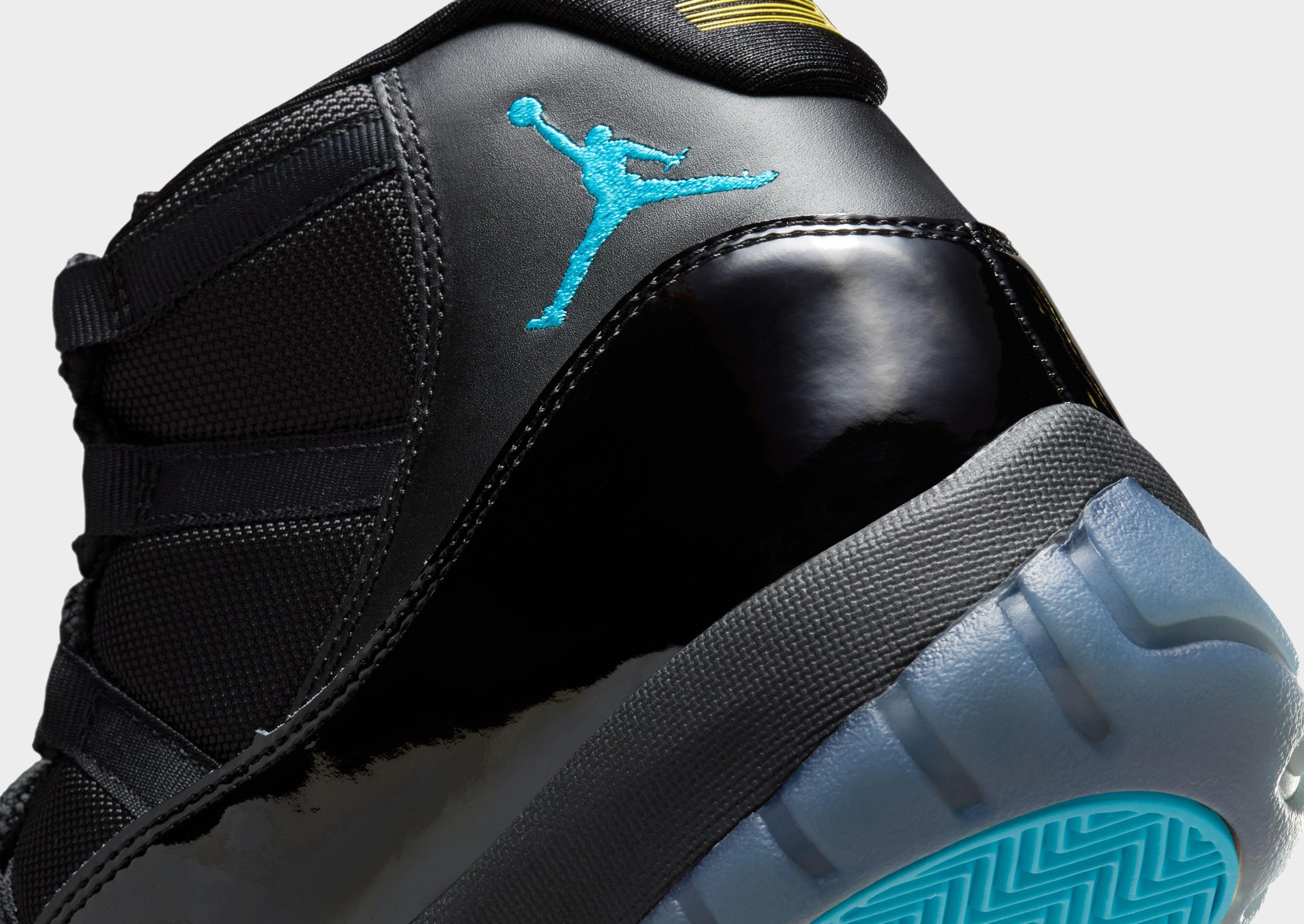 hibbett sports retro 11