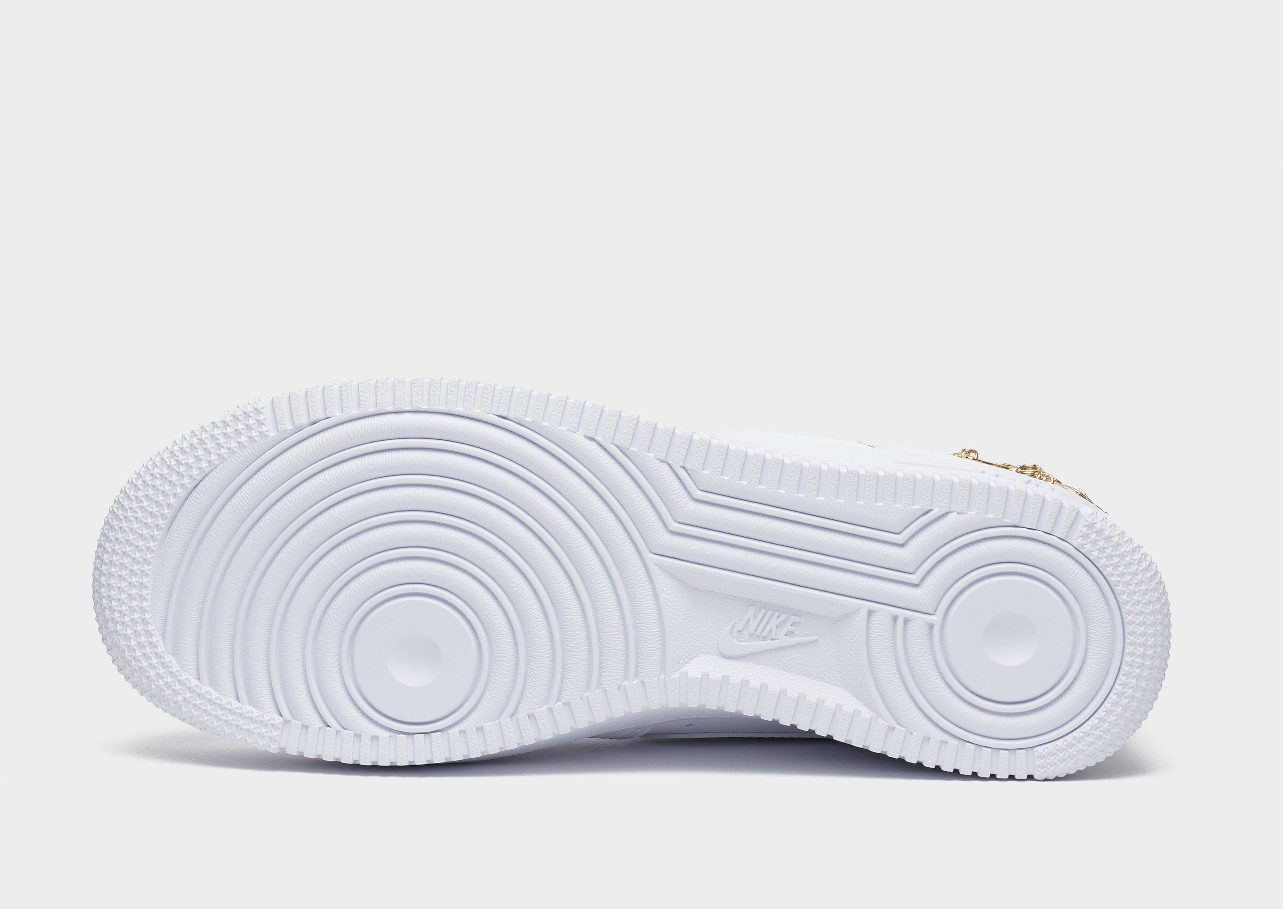 nike airforce 1 lucky charms