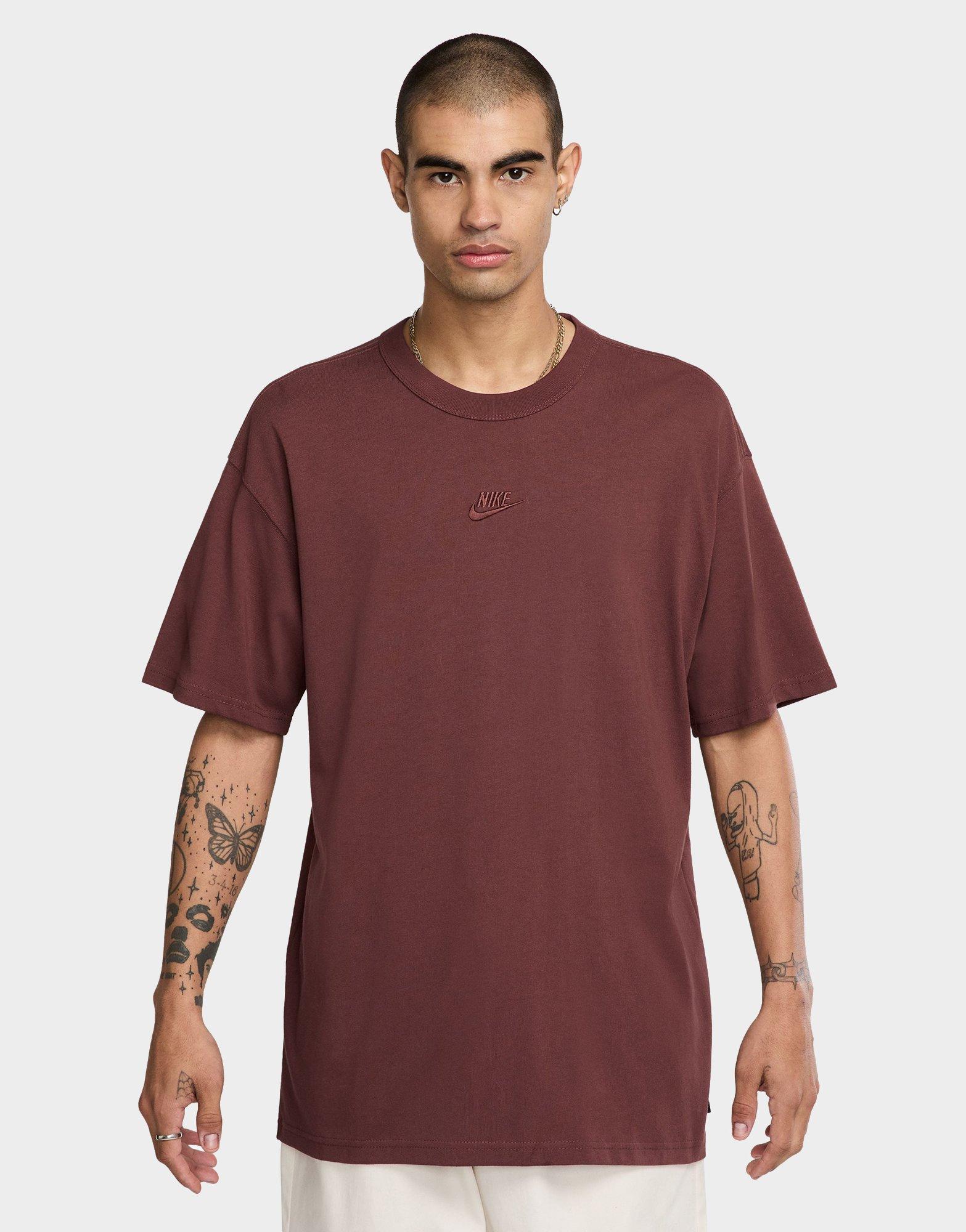 Sportswear Essentials T-Shirt