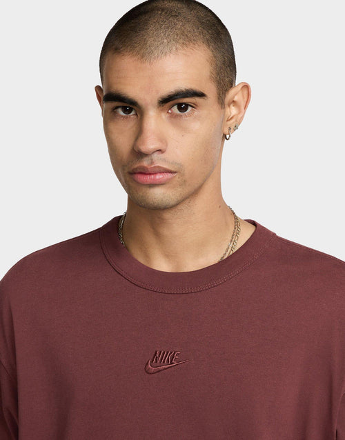 Sportswear Essentials T-Shirt