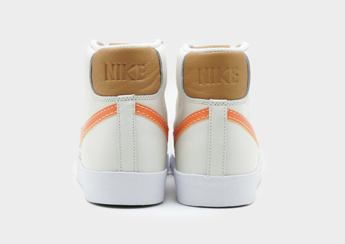 Blazer Mid 77