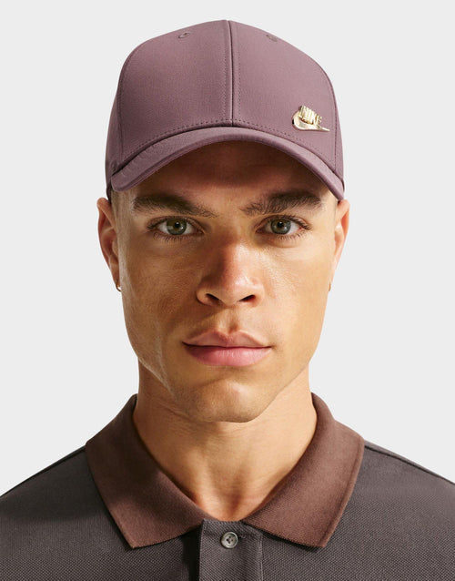 Dri-FIT Club Structured Metal Logo Cap