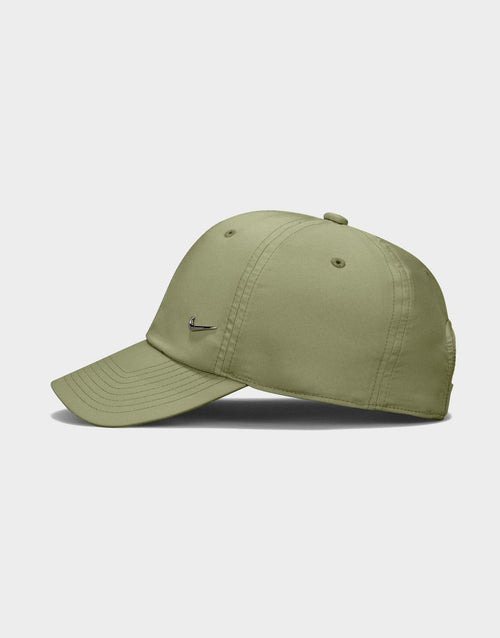 Dri-FIT Club Metal Swoosh Cap