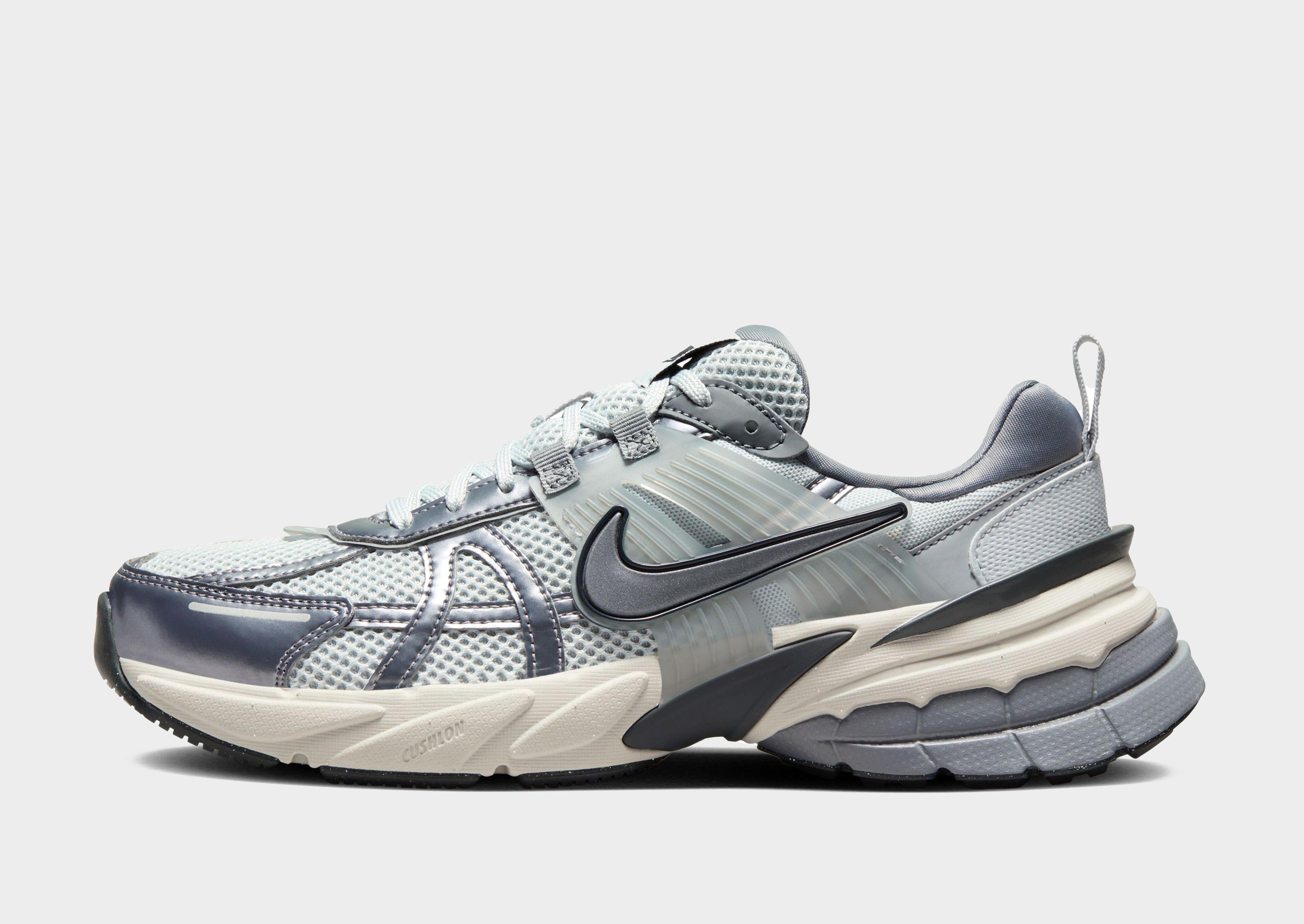 Black Nike V2K Run Women's - JD Sports Singapore