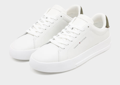 Court Leather Essential Sneakers