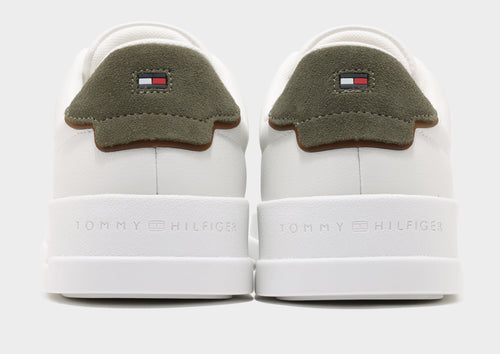 Court Leather Essential Sneakers