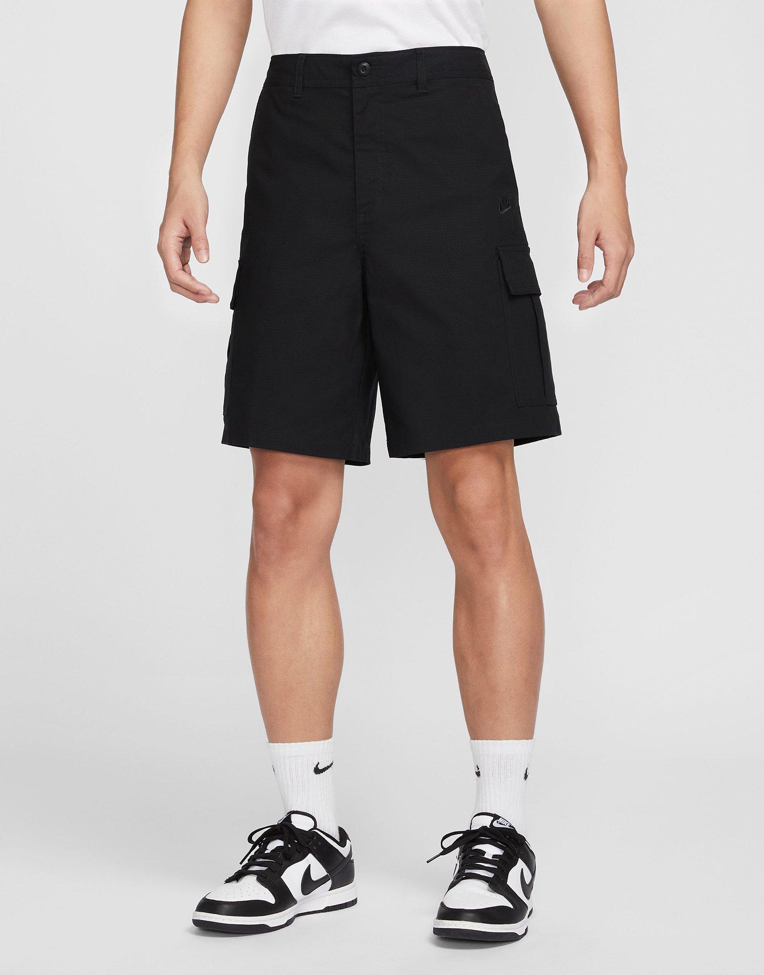 Club Woven Cargo Shorts