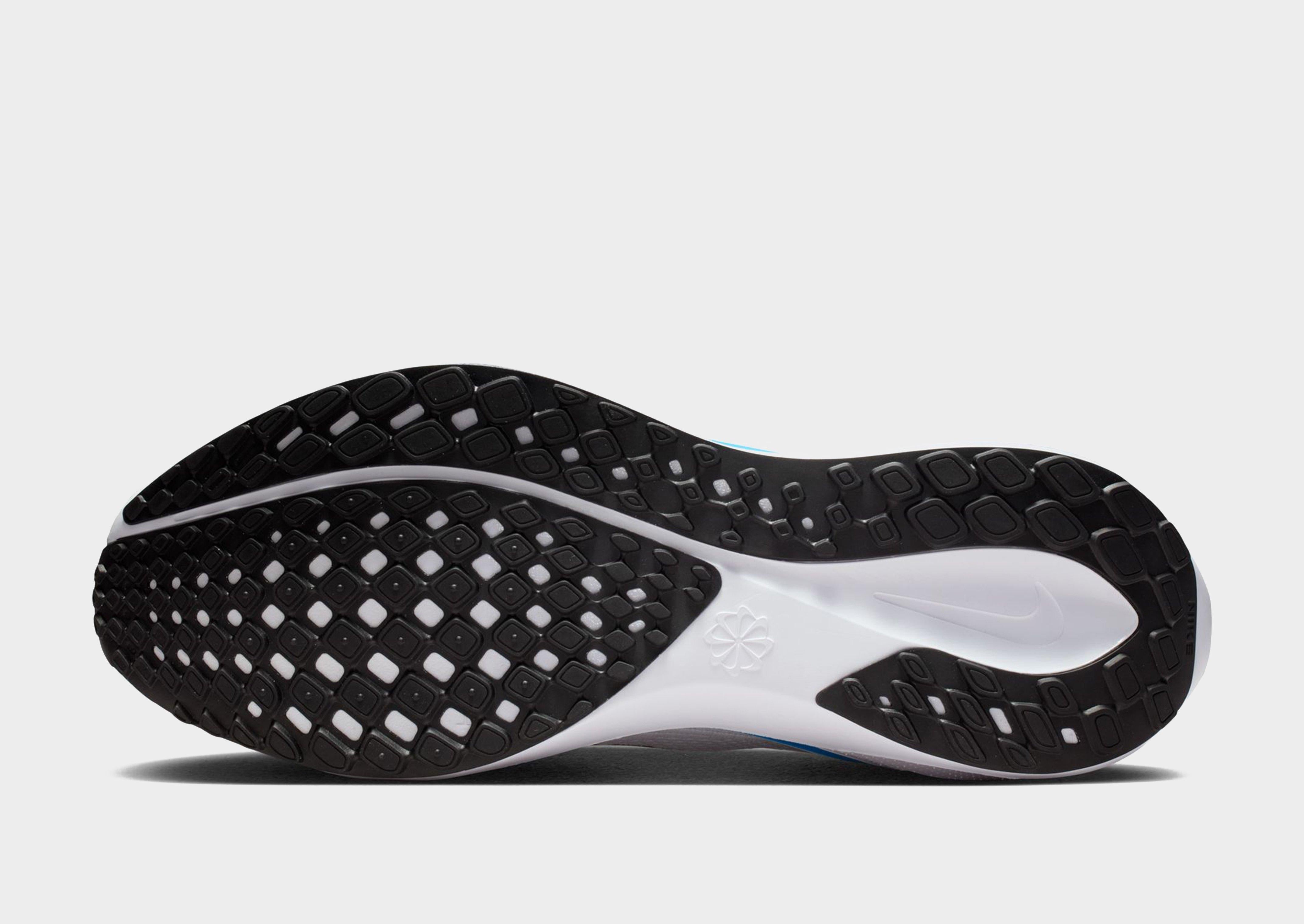 White Nike Pegasus EasyOn - JD Sports Singapore