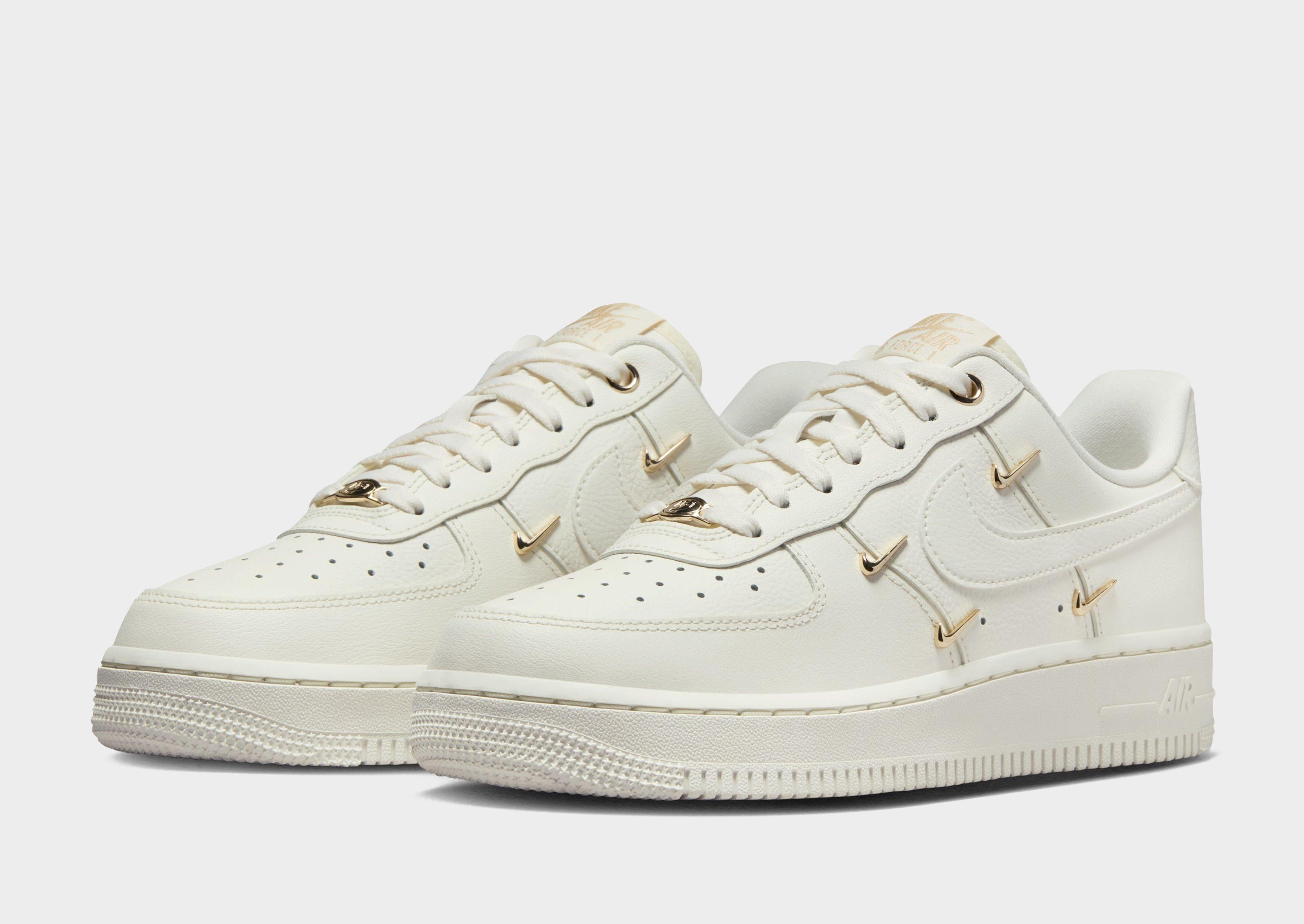 Air Force 1 '07 LX Women's