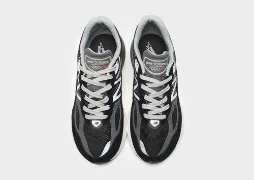 990 Junior's