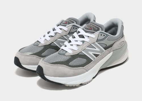 990 Junior's