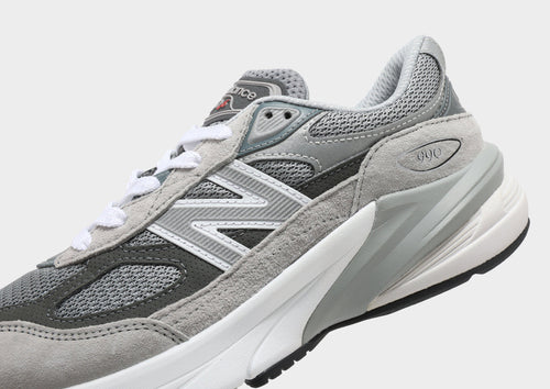 990 Junior's