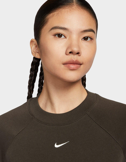 Brown Nike T-Shirt Dress - JD Sports Singapore Brown Nike T-Shirt Dress - JD Sports Singapore