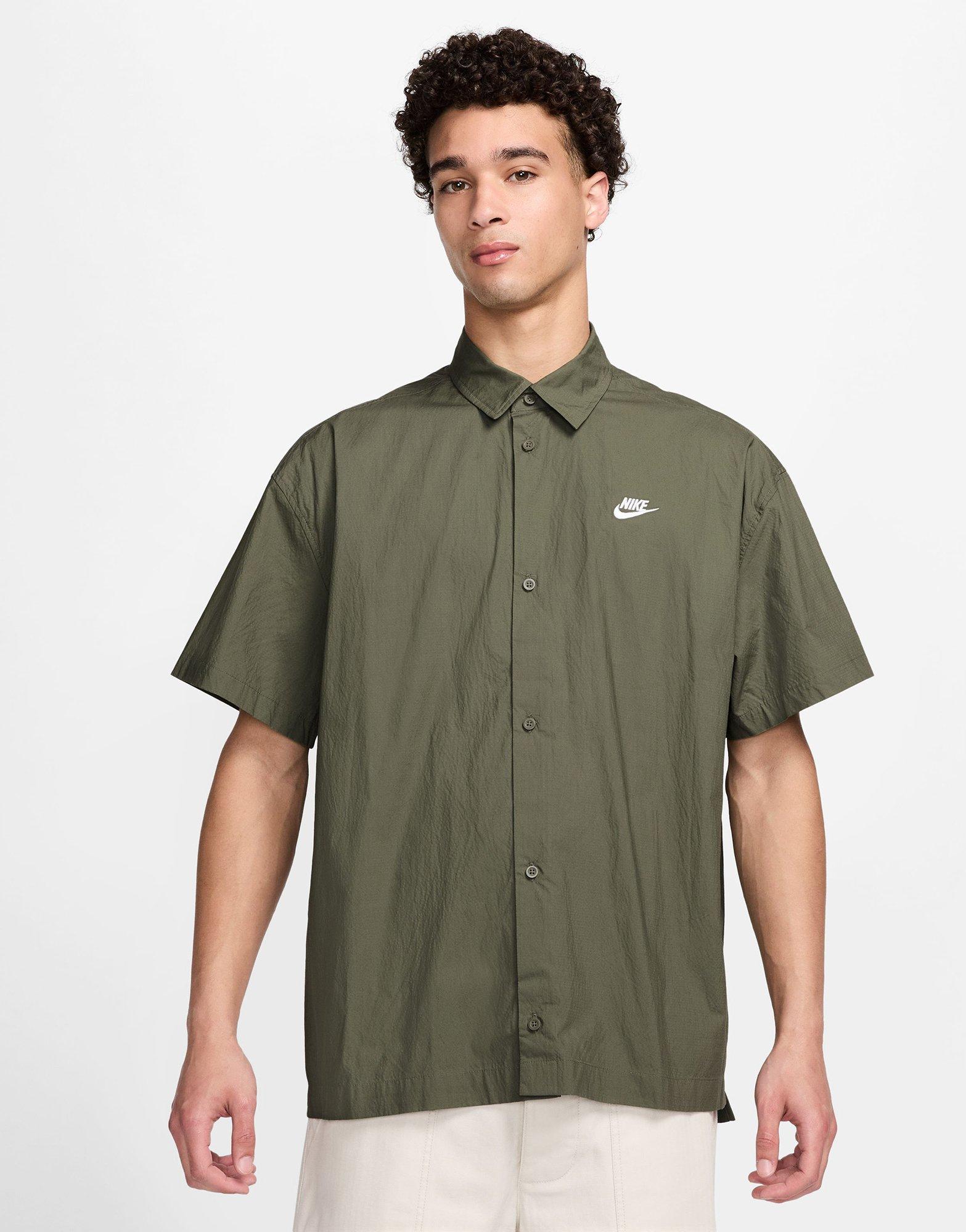 Club Short-Sleeve Button-Down Shirt