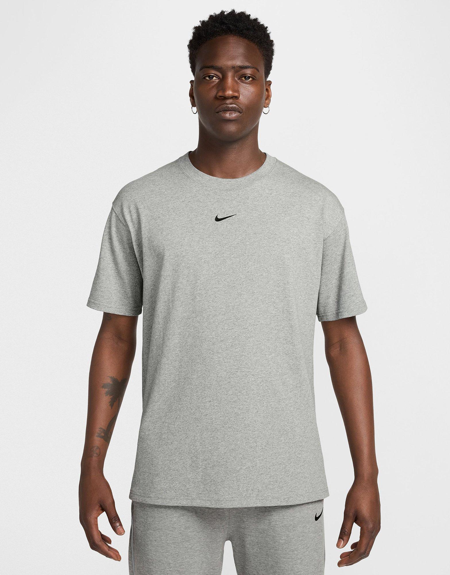 【NIKE】Nike NOCTA T-Shir★大人気コラボTシャツ!! NOCTA Tops and T-Shirts. Nike.com