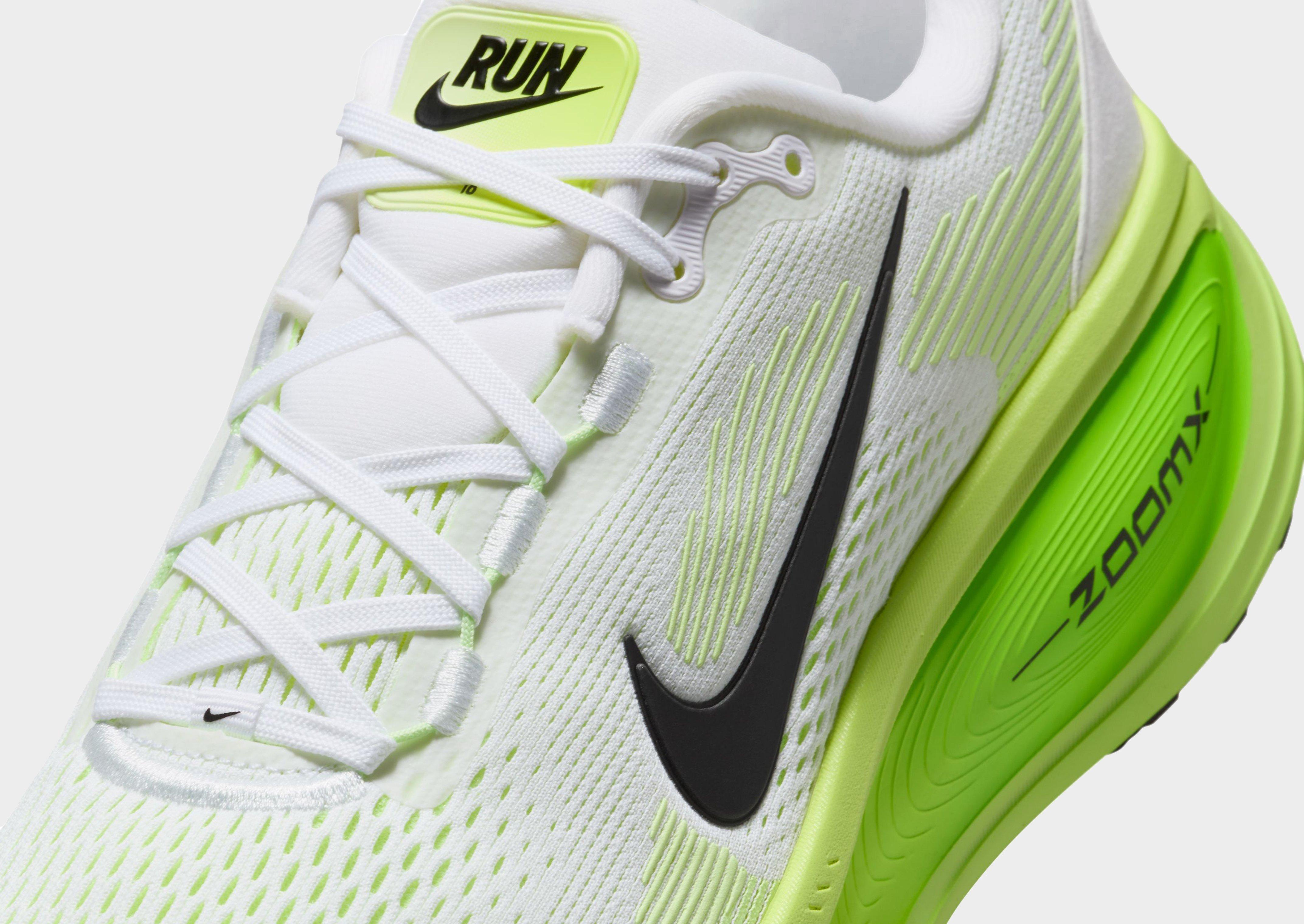 White Nike Vomero 18 - JD Sports Singapore