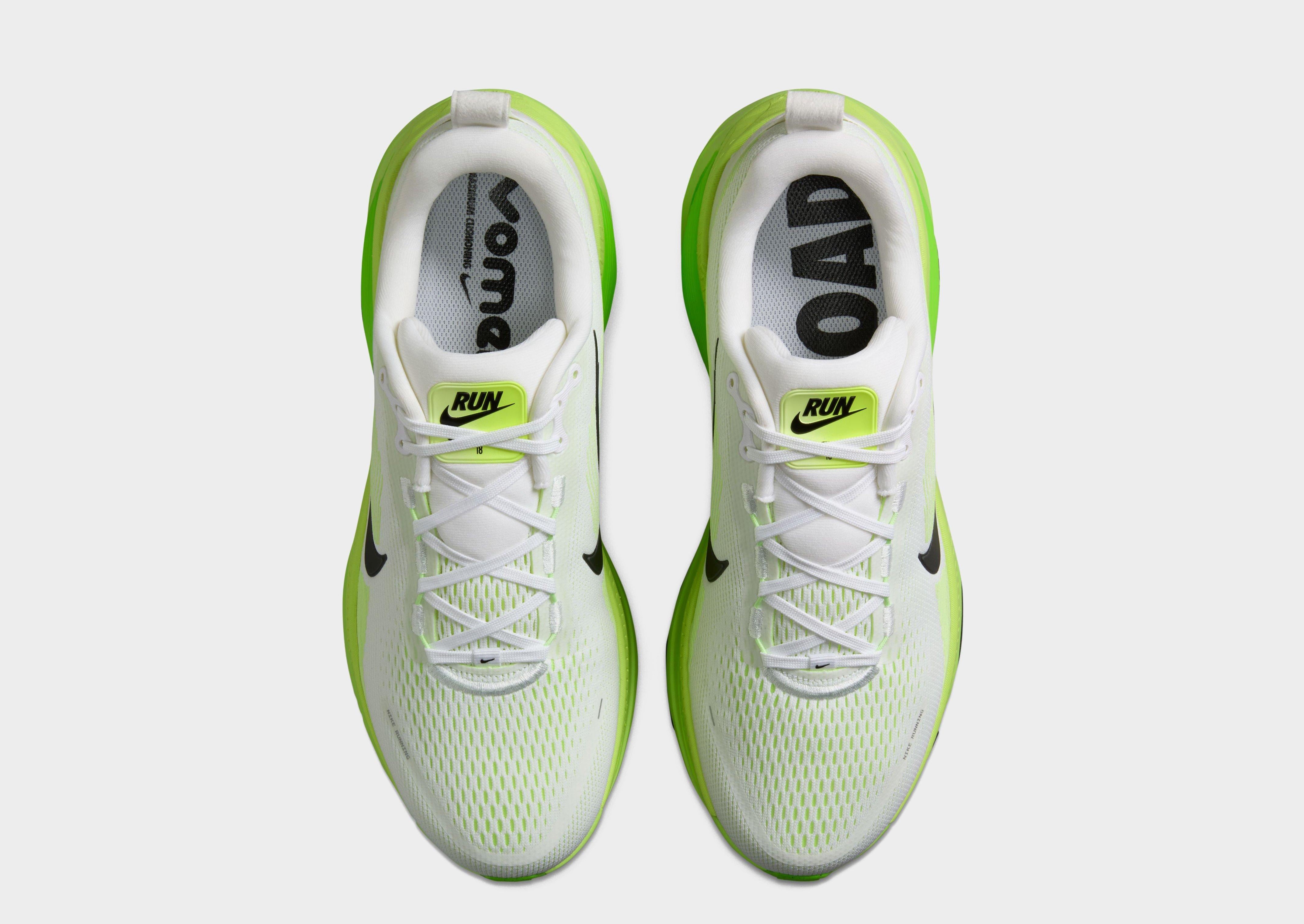 White Nike Vomero 18 - JD Sports Singapore