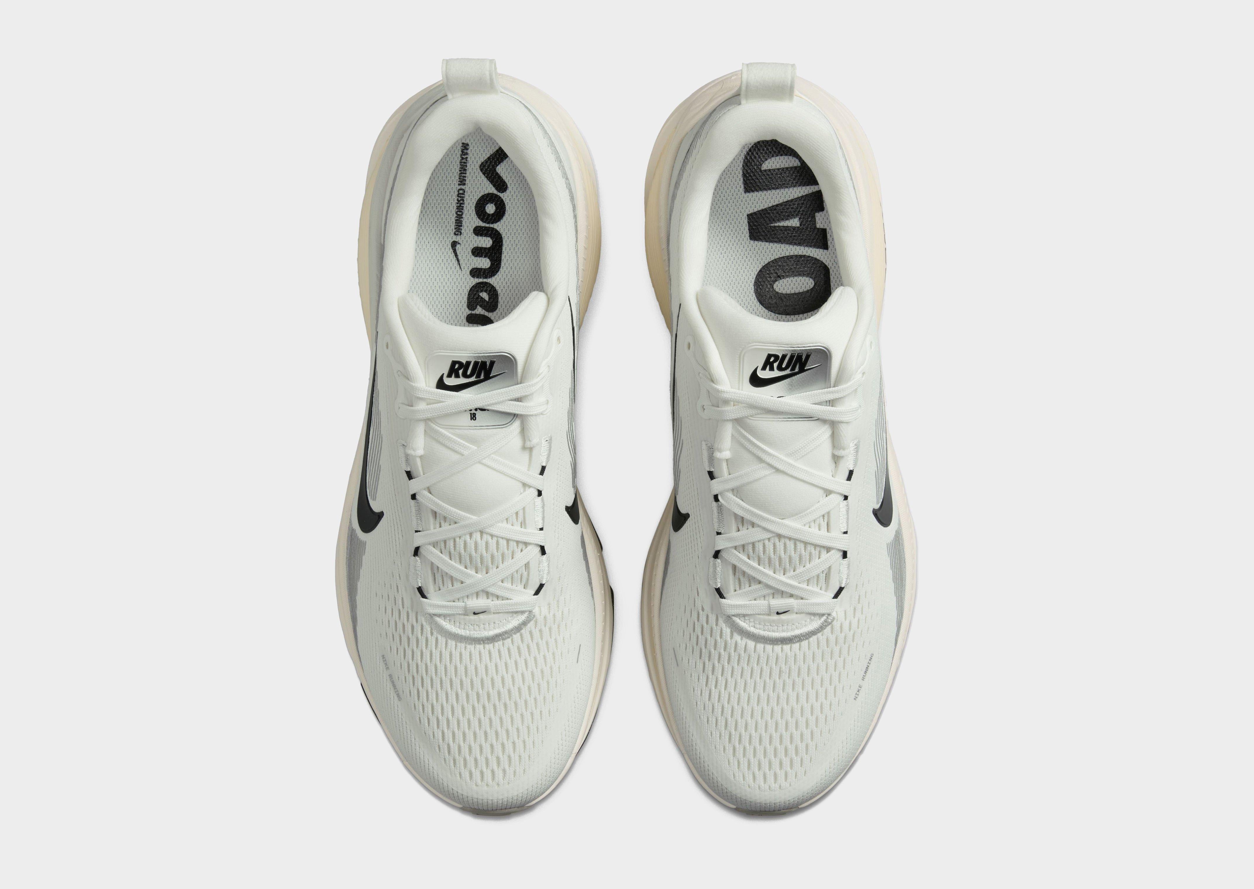 White Nike Vomero 18 - JD Sports Singapore