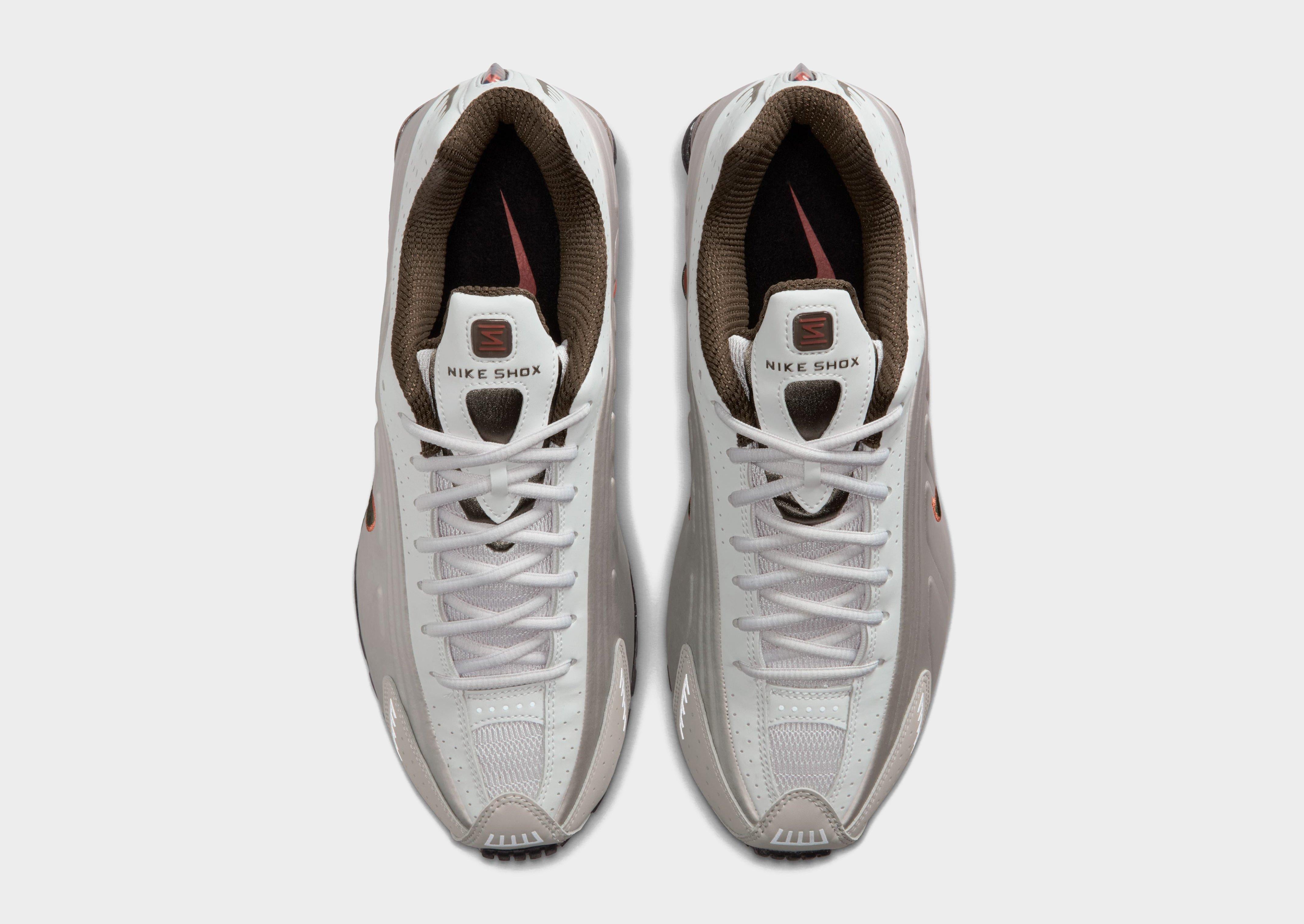 White Nike Shox R4 - JD Sports Singapore