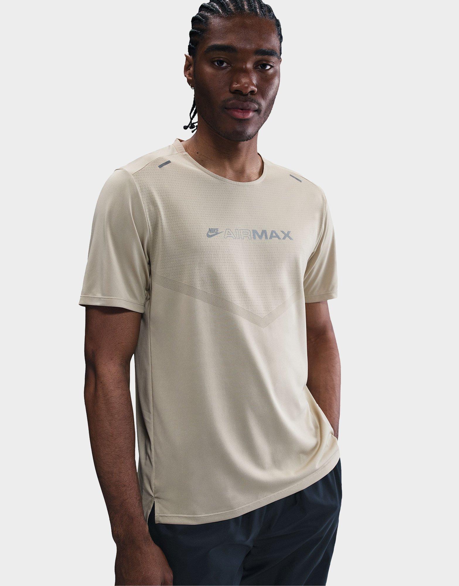 nike air t shirt beige
