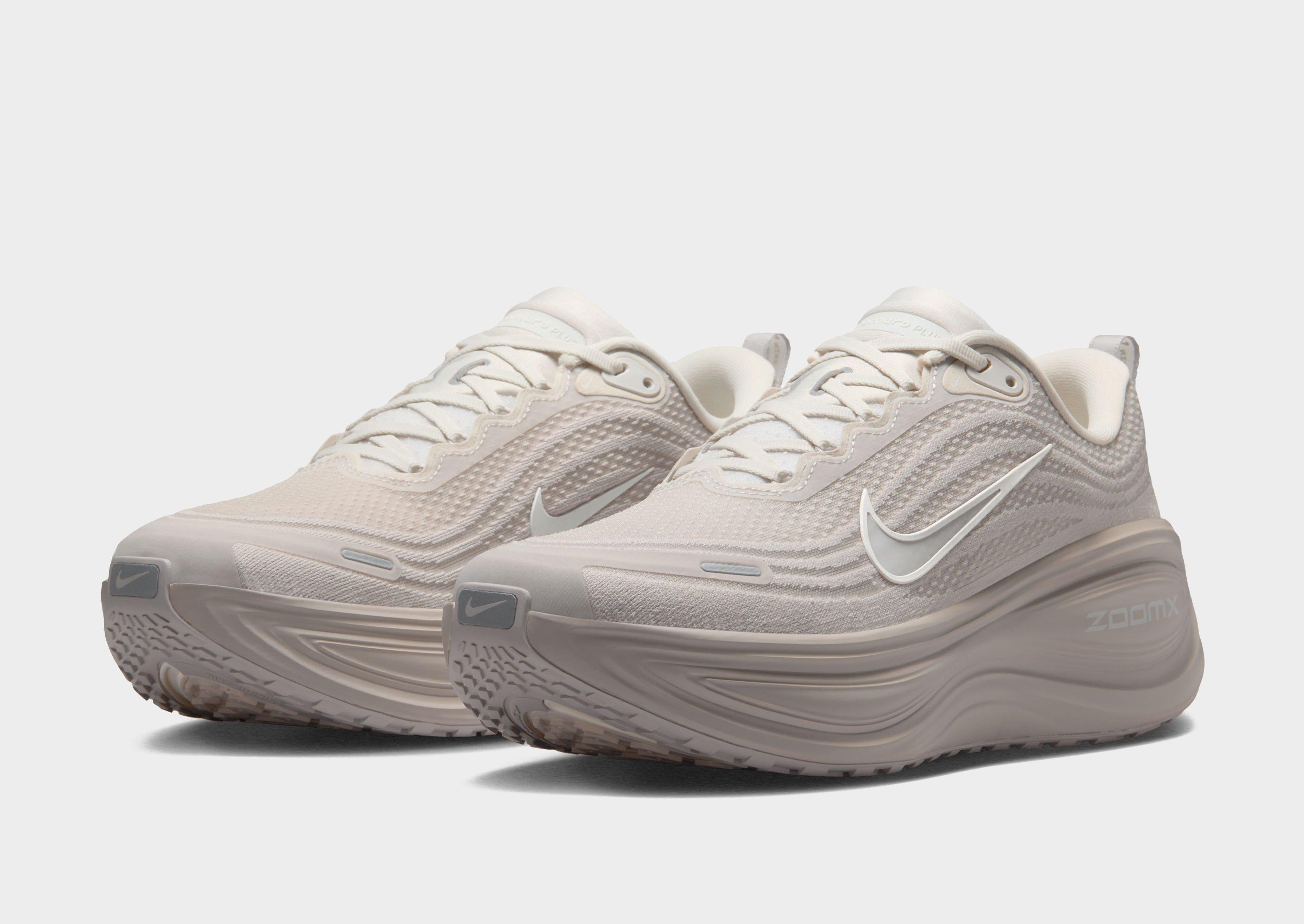 Beige Nike Vomero Plus - JD Sports Singapore