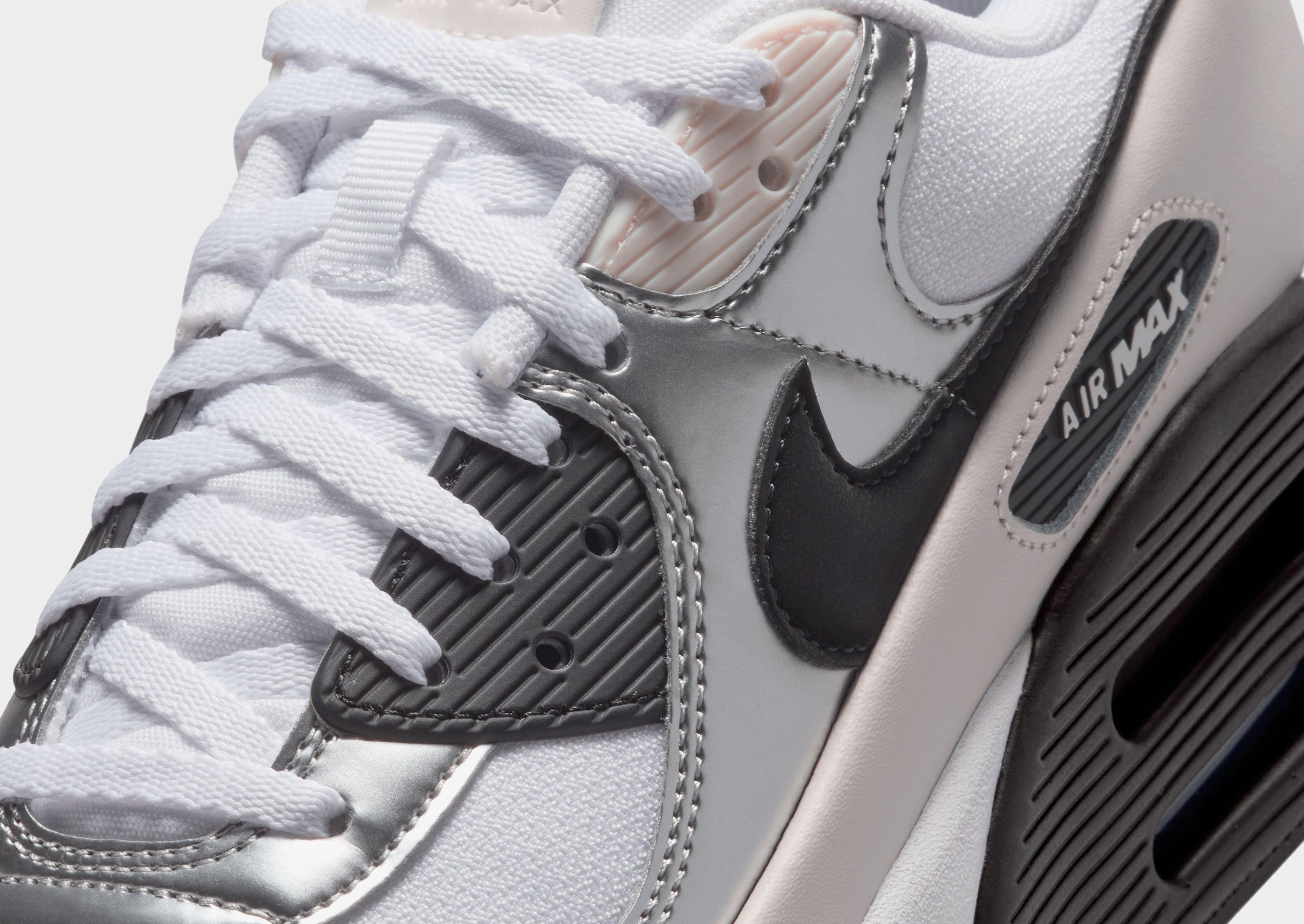 ladies nike air max sneakers