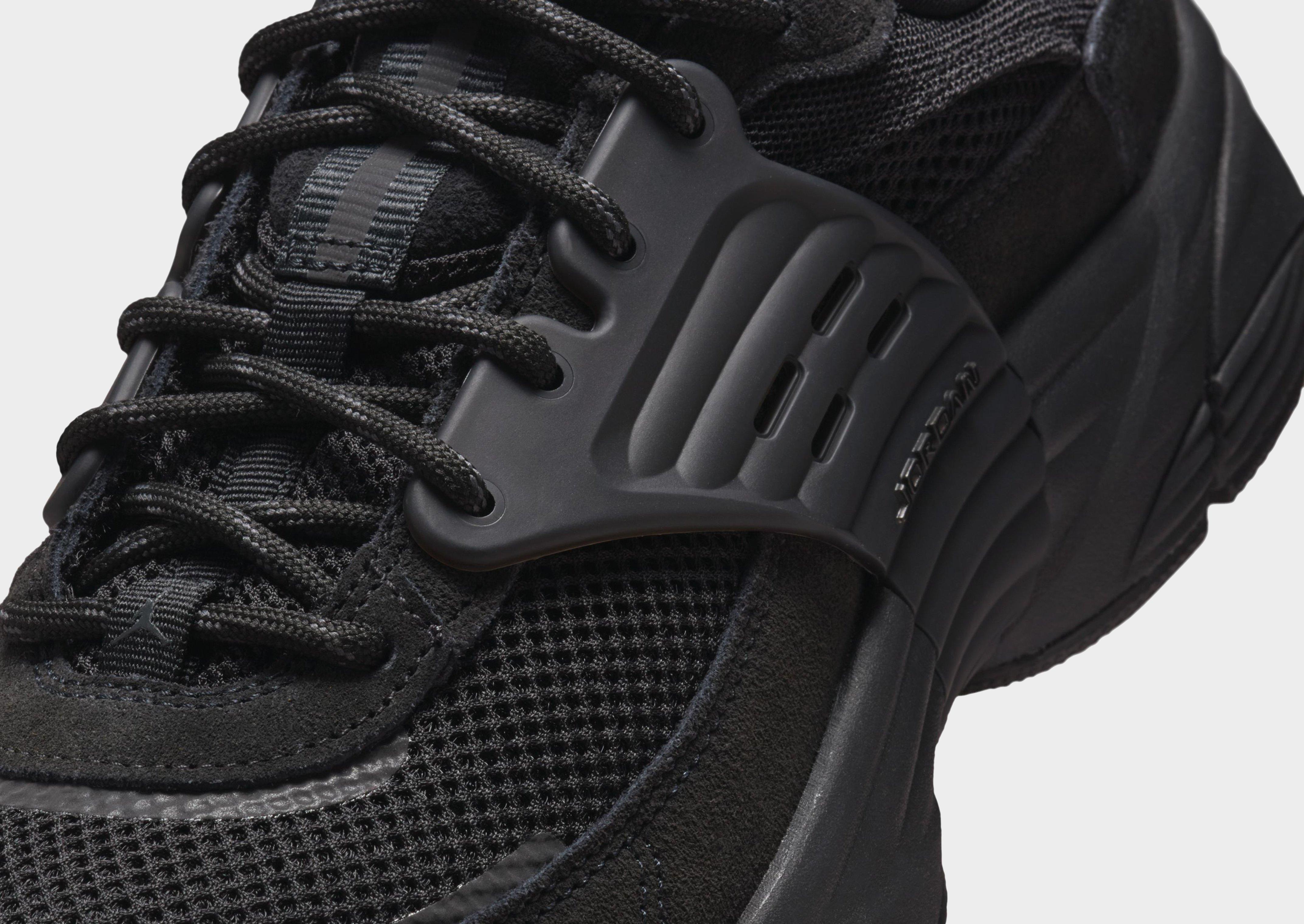 black jordan trunner