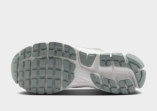 Zoom Vomero 5 Women's