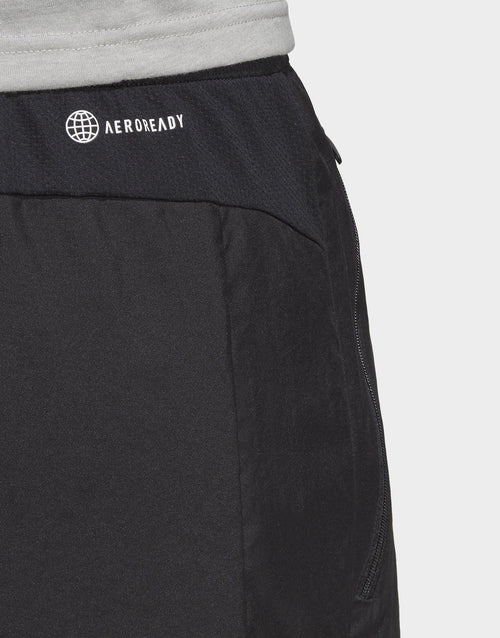 Training Essentials Woven Shorts