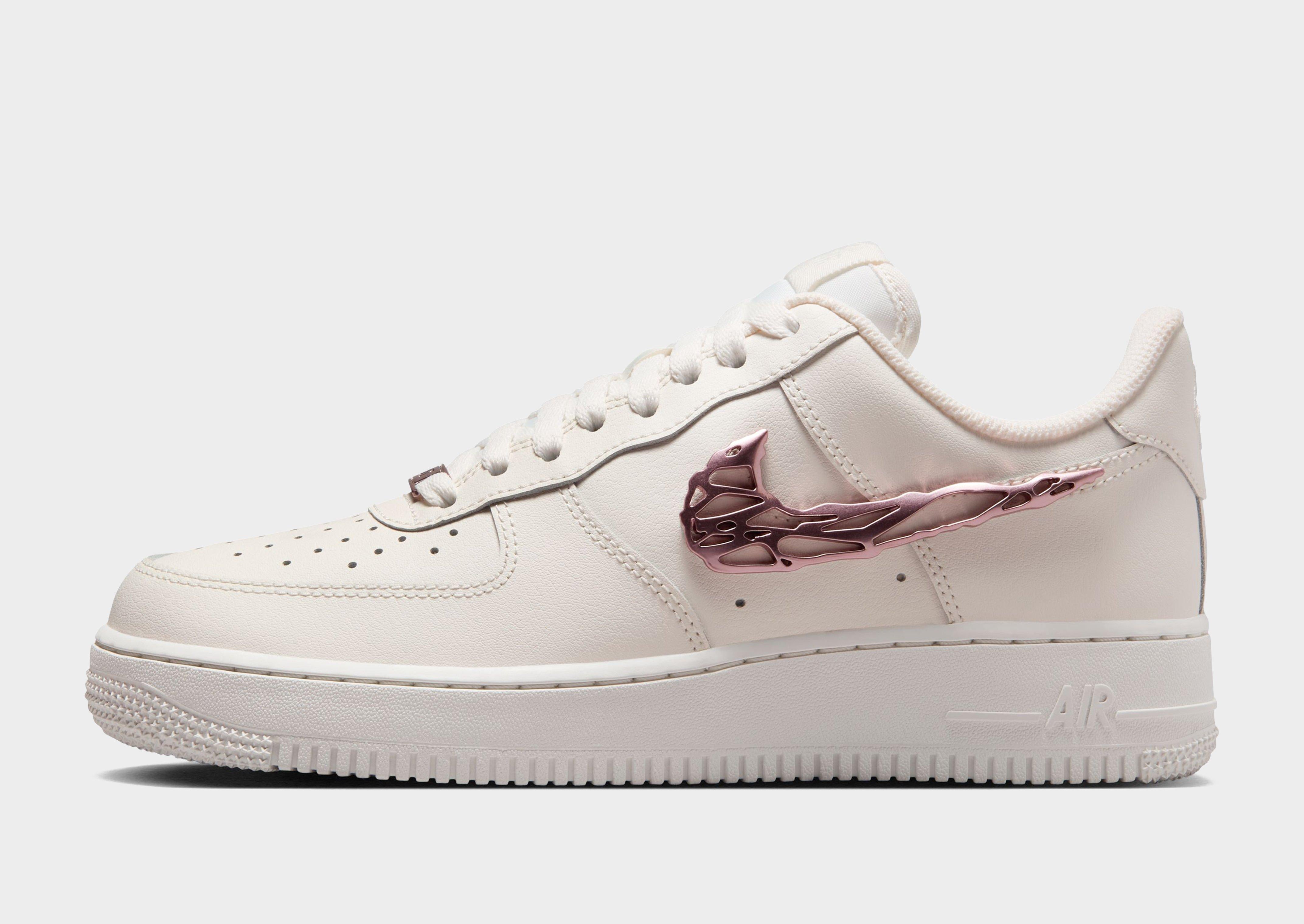 nike women's air force 1 lx