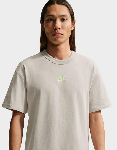 Sportswear Premium Essentials T-Shirt