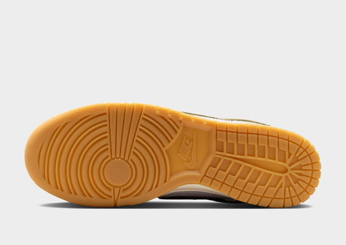 Dunk Low Retro SE