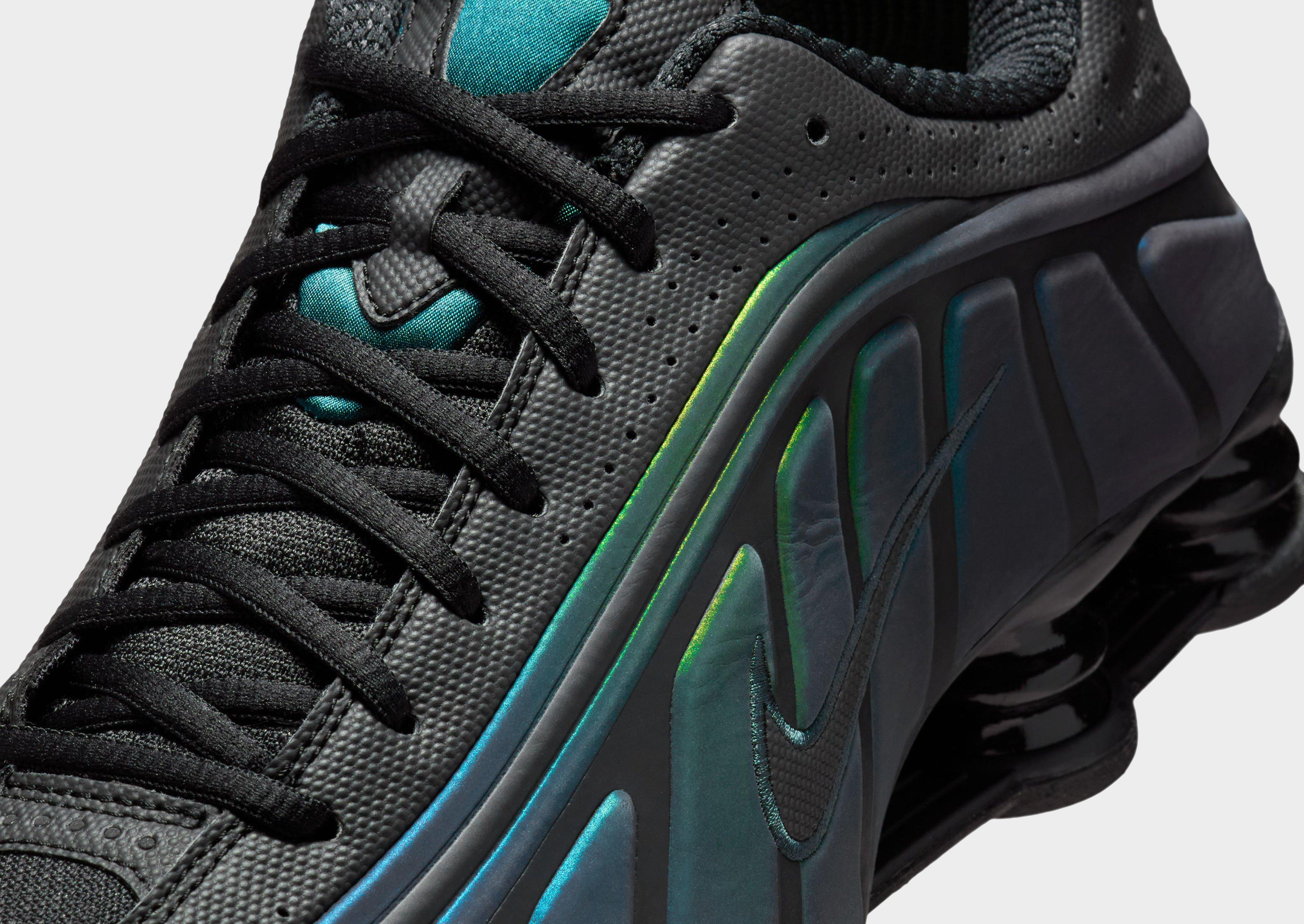 Black Nike Shox R4 SE - JD Sports Singapore