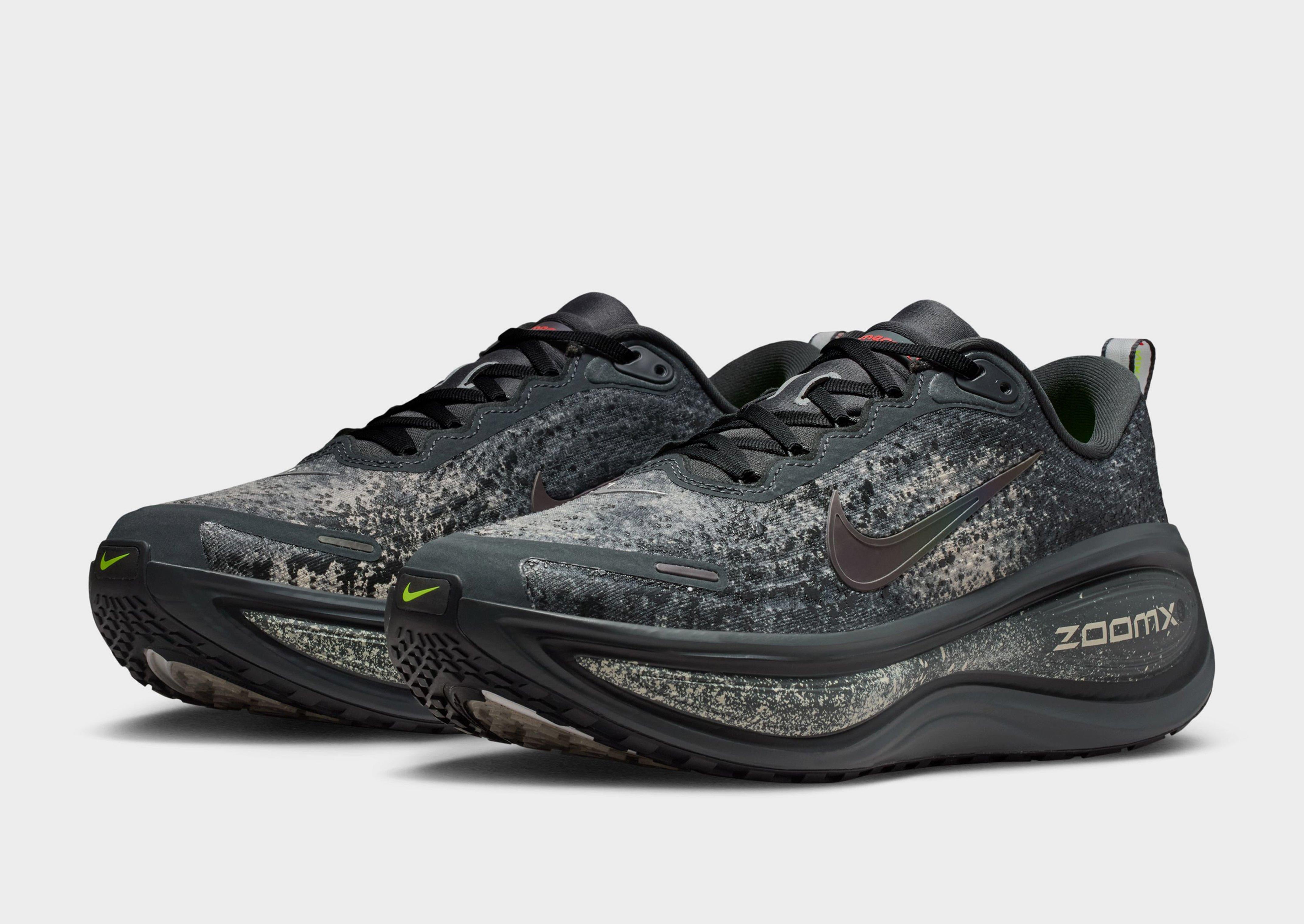 【美品】NIKE Vomero Plus 28cm Black Nike Vomero Plus - JD Sports Singapore