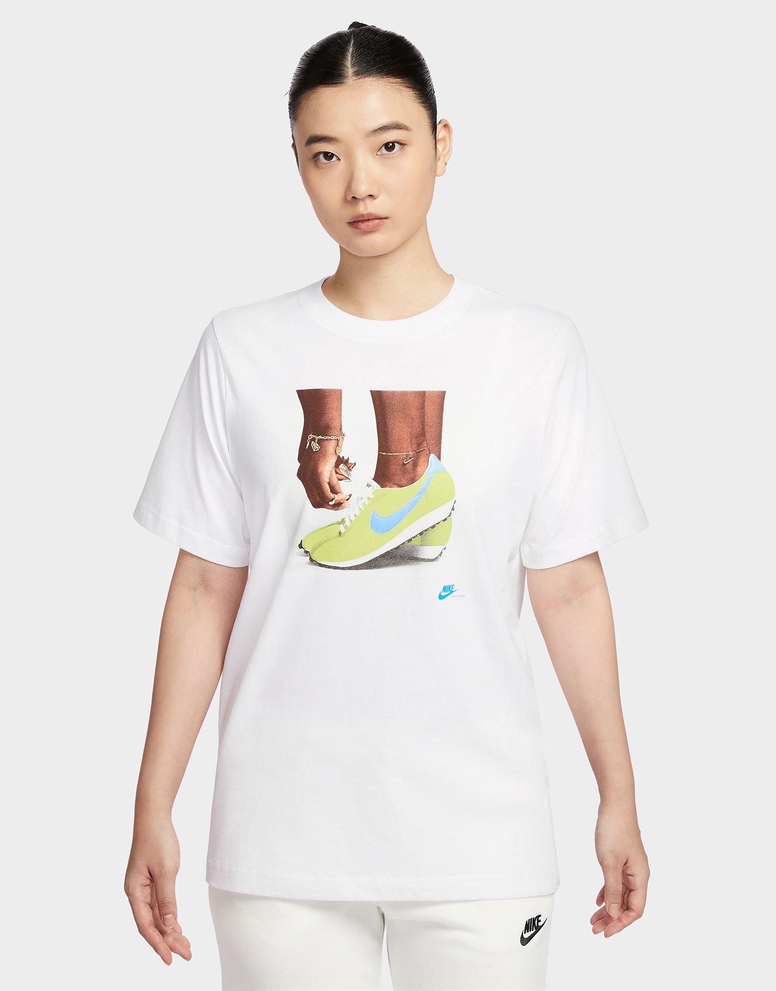 nike loose fit shirt