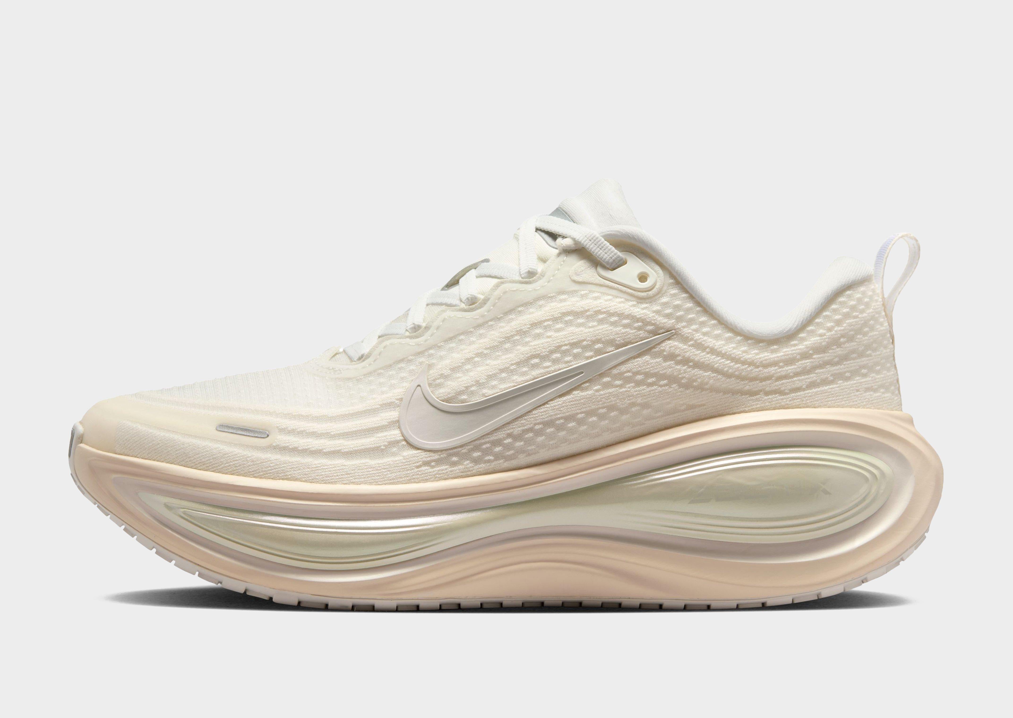 Vomero Plus Women's