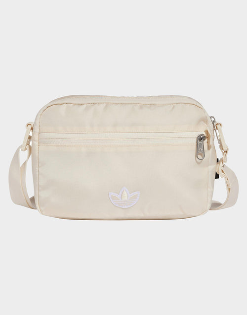 Premium Essentials Small Airliner