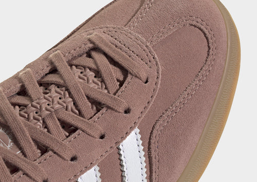 Gazelle Indoor Women's