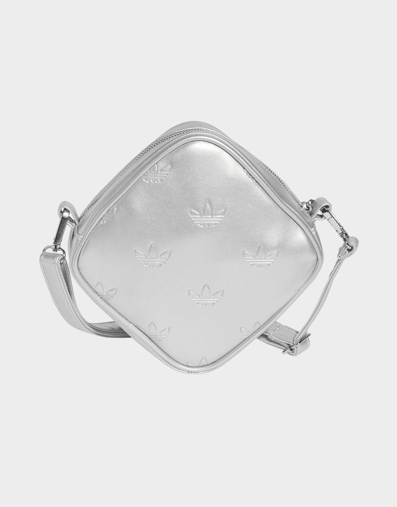 アディダス☆オリジナルバッグ☆Adicolor Diamond Shaped Bag Grey adidas Adicolor Diamond Shaped Bag - JD Sports Singapore