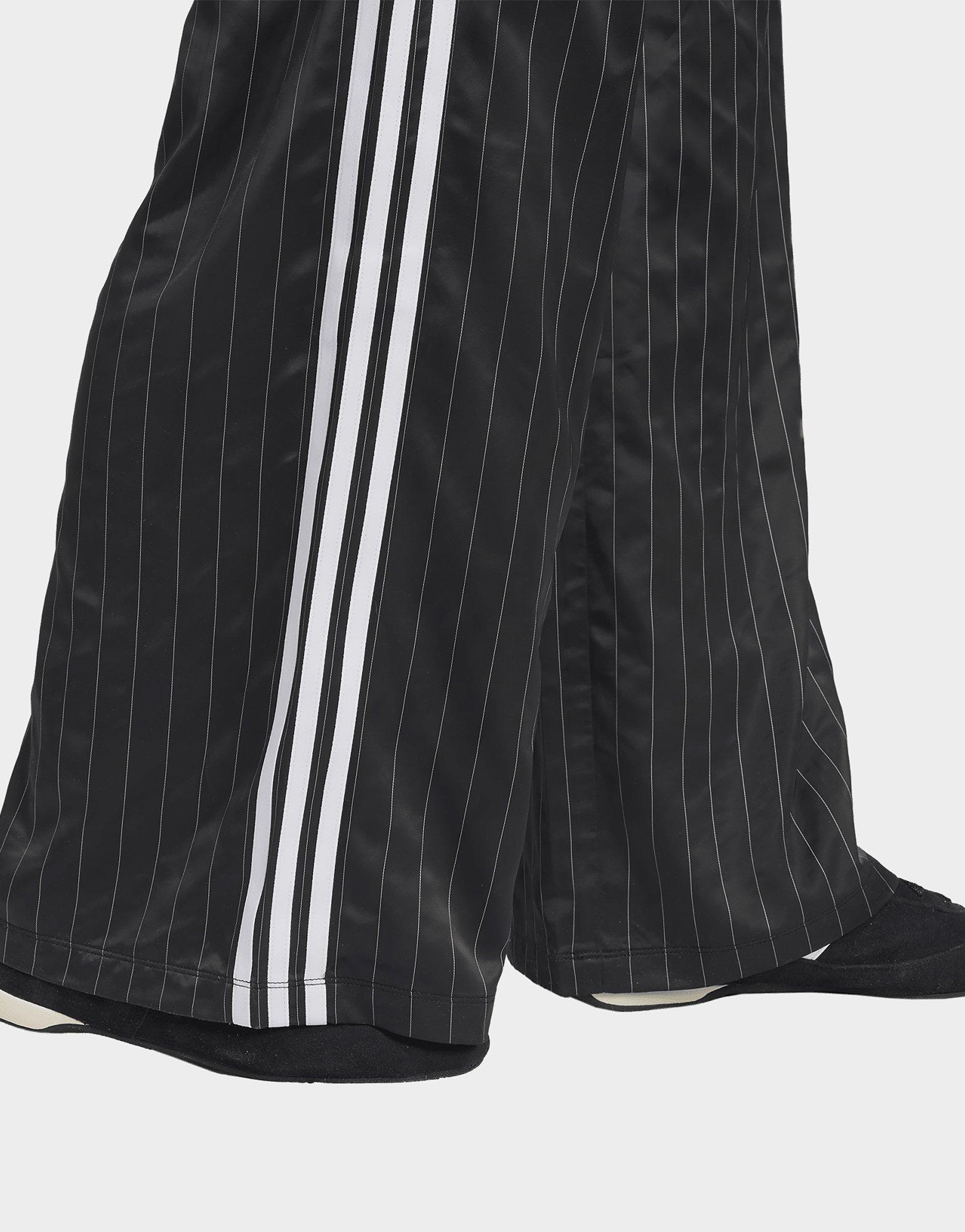 adidas WIDE LEG PANTS ブラック XS Black adidas Wide Leg Pants - JD Sports Singapore