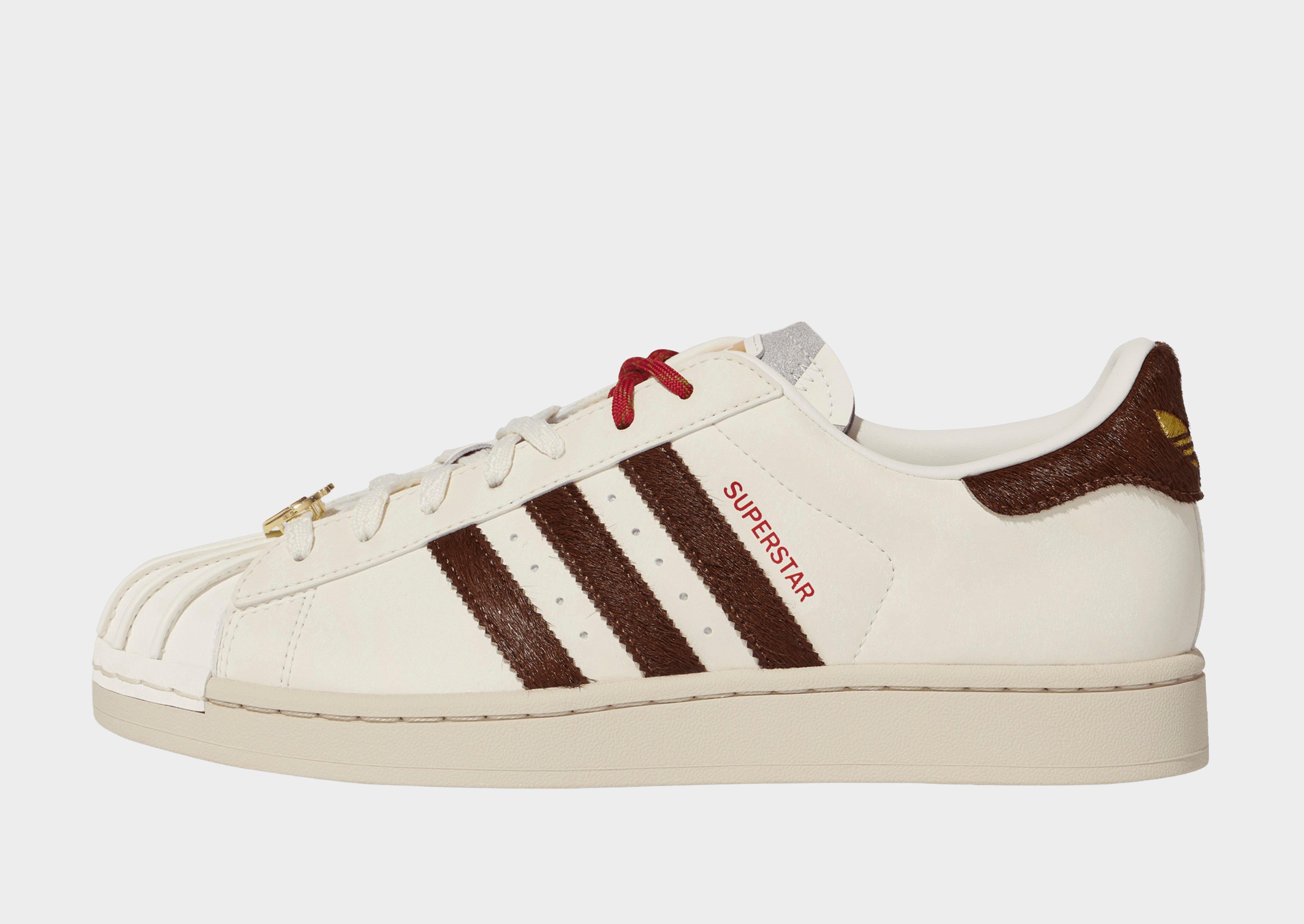 White adidas Superstar II