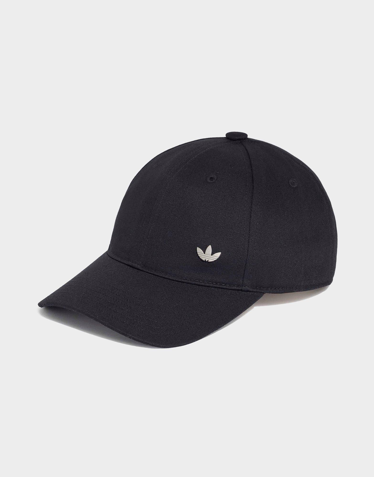 Everyday Icons Cap With Tonal Metal Trefoil