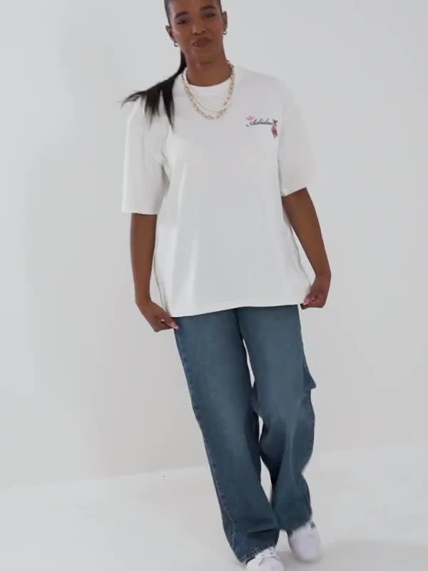 Bow Graphic T-Shirt