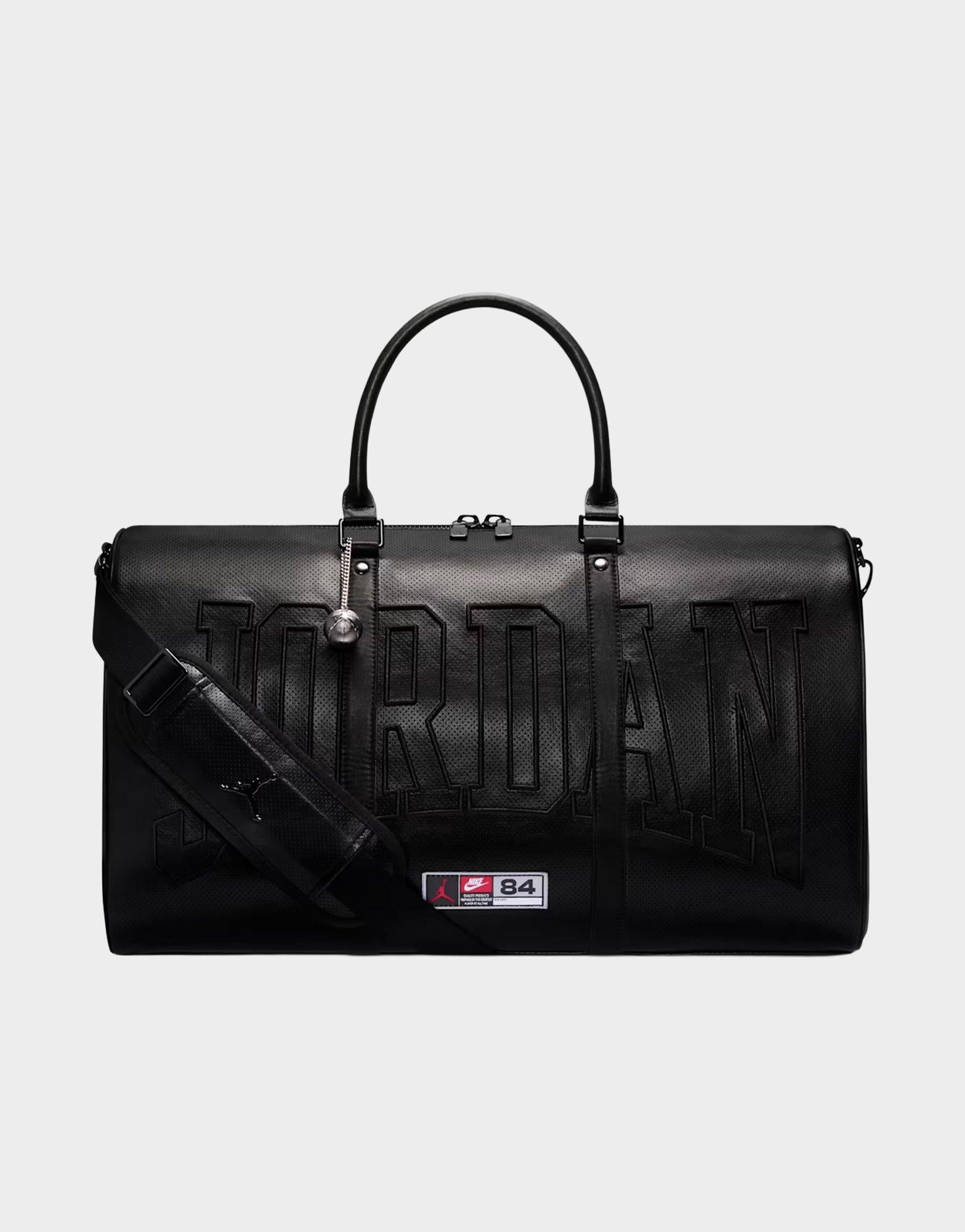 NIKE JORDAN JUMPMAN DUFFLE BLACKトラベルバッグ Black Jordan Perforated Duffel Bag (40L) - JD Sports Singapore