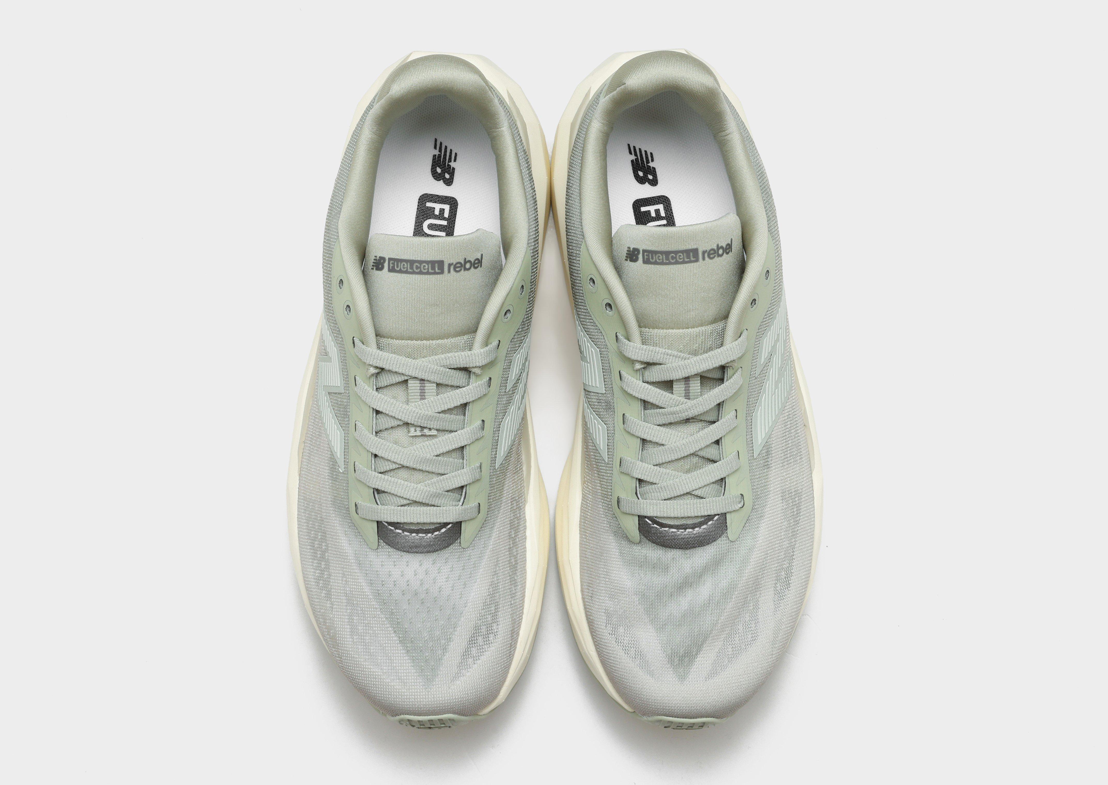 New Balance FuelCell Rebel ベージュ/グレー Beige New Balance FuelCell Rebel v5 - JD Sports Singapore